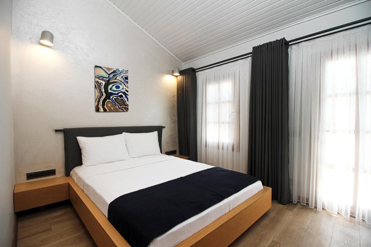 Mellow Blue Hotel İzmir Ngoại thất bức ảnh