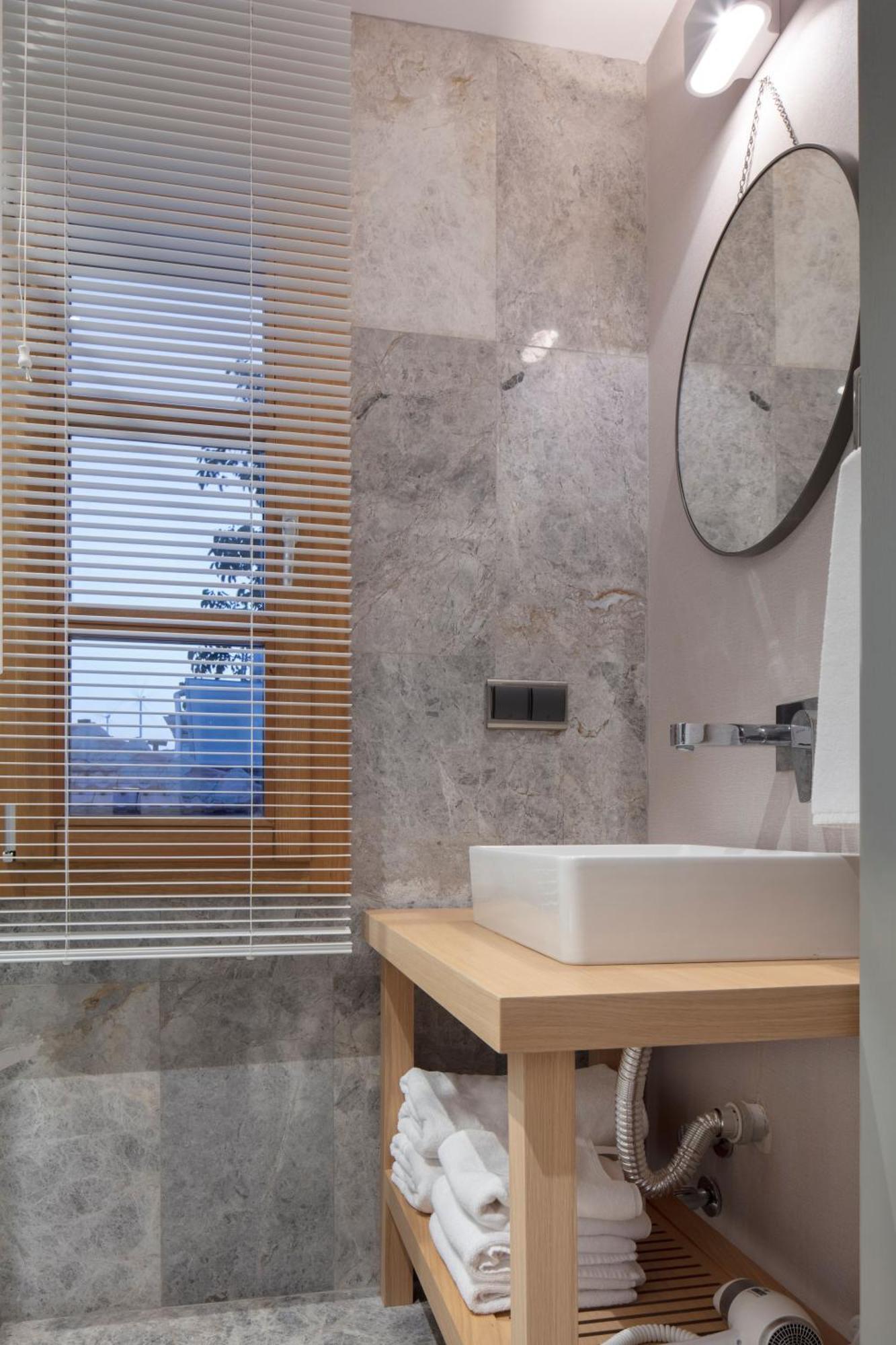 Mellow Blue Hotel İzmir Ngoại thất bức ảnh